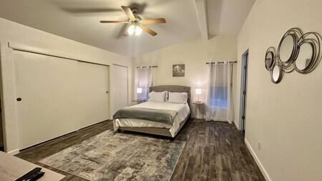 Photo of Others in Tracy