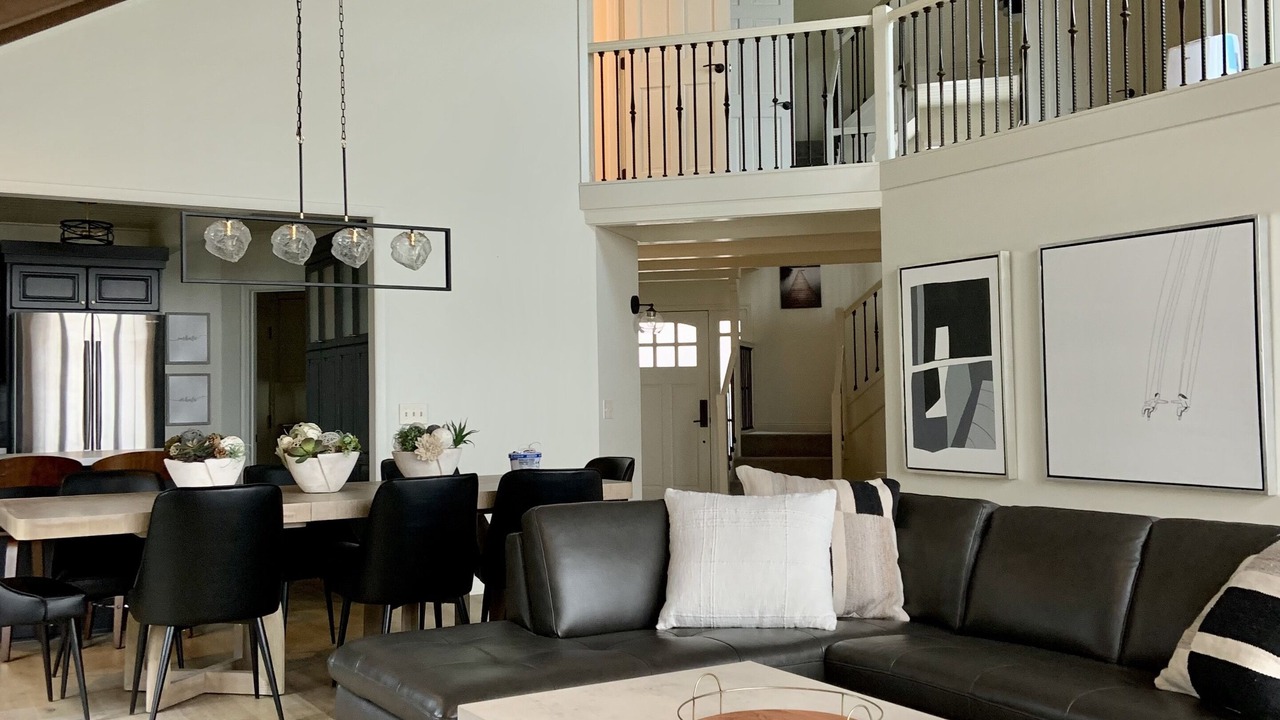 Photo of Livingroom in Tonka Bay