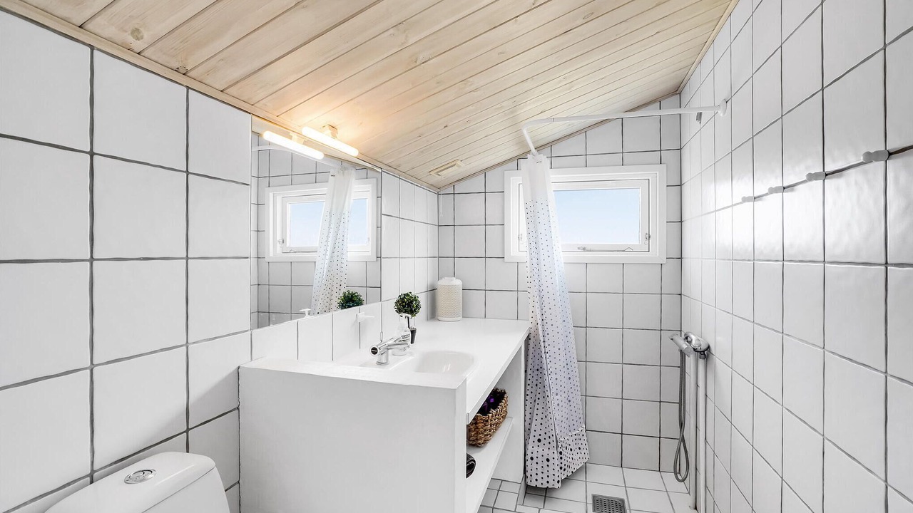 Photo of Bathroom in Vorupør