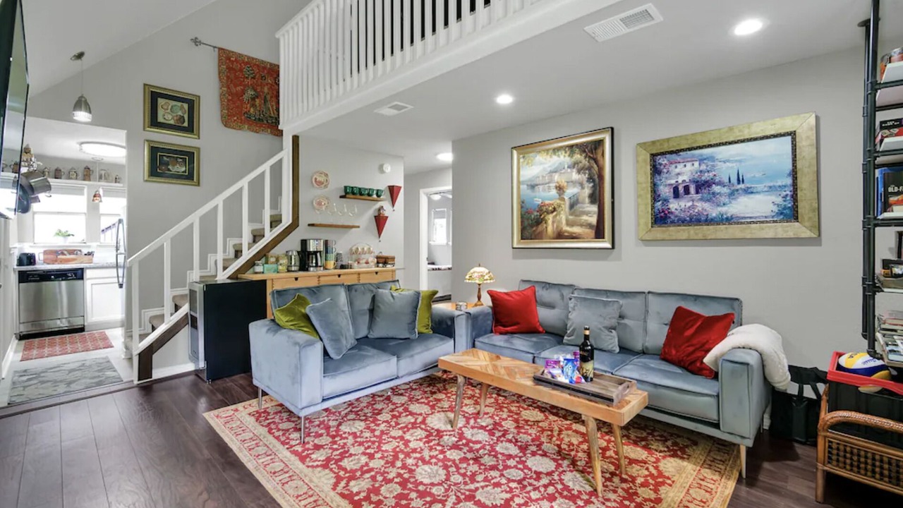 Photo of Livingroom in Cape Royale