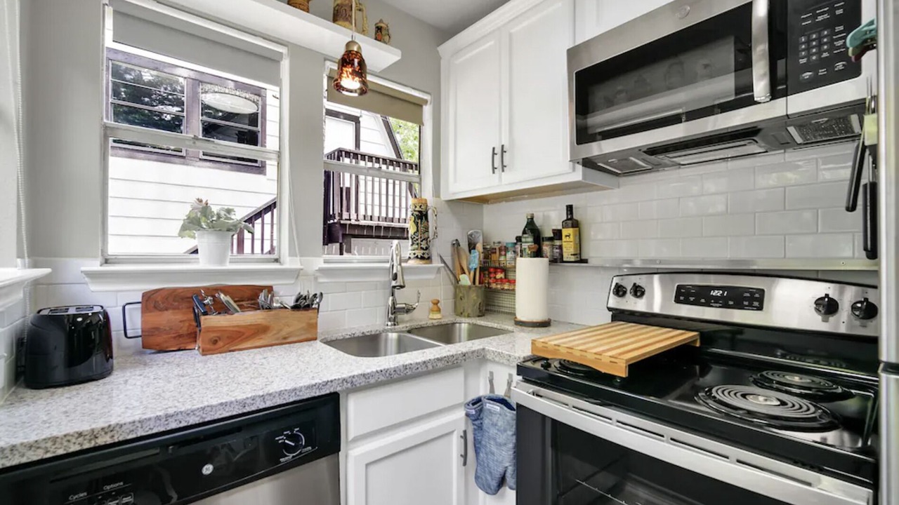 Photo of Kitchen in Cape Royale