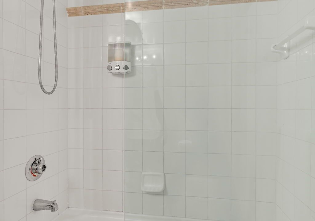 Photo of Bathroom in Brickell