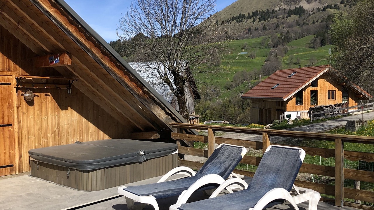 Photo of Patio Balcony in Le Bouchet-Mont-Charvin