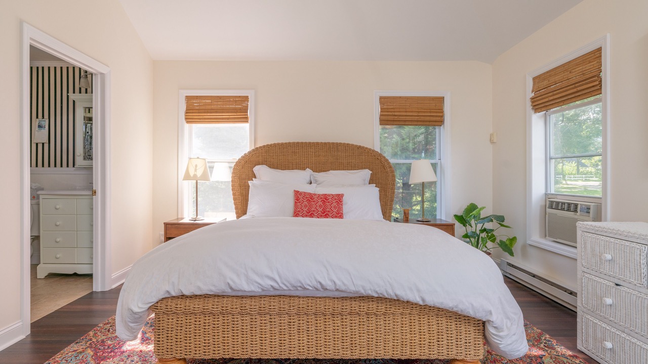 Photo of Bedroom in Southold