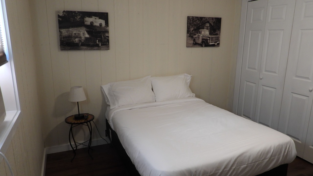 Photo of Bedroom in Bastrop