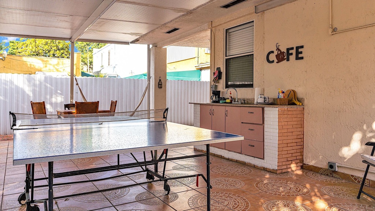 Photo of Outdoor in Coral Way