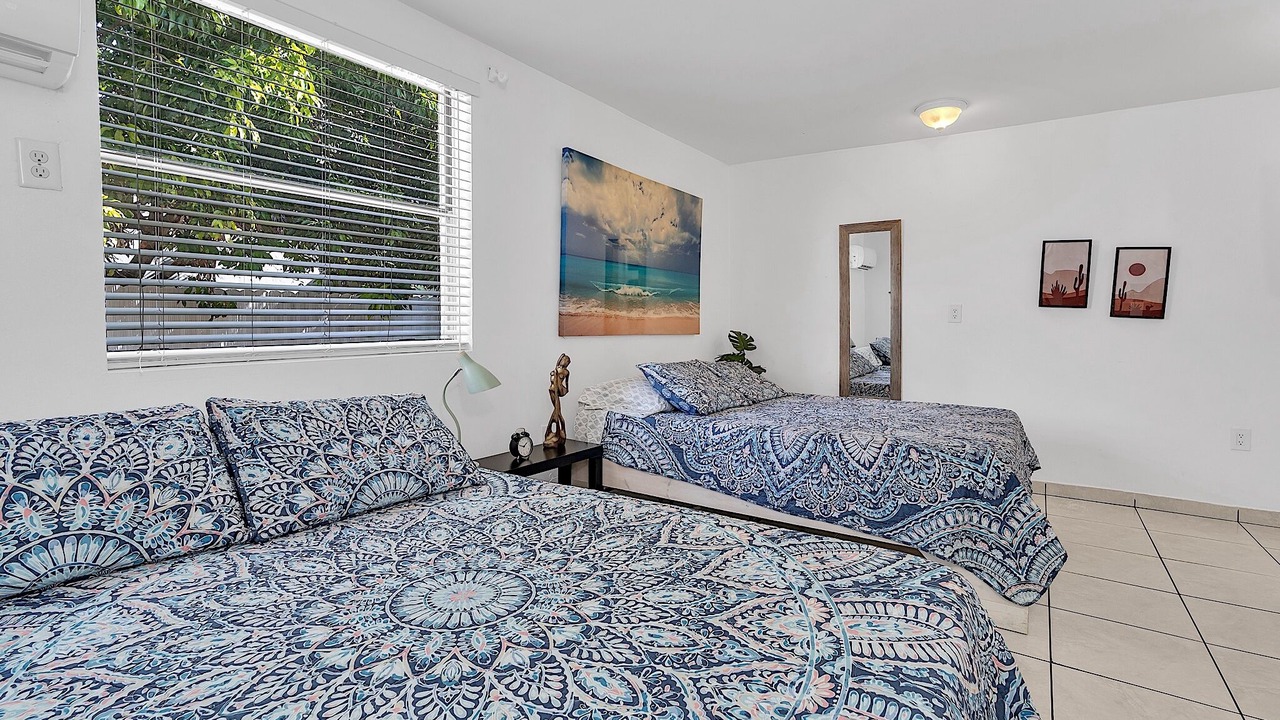 Photo of Bedroom in Coral Way