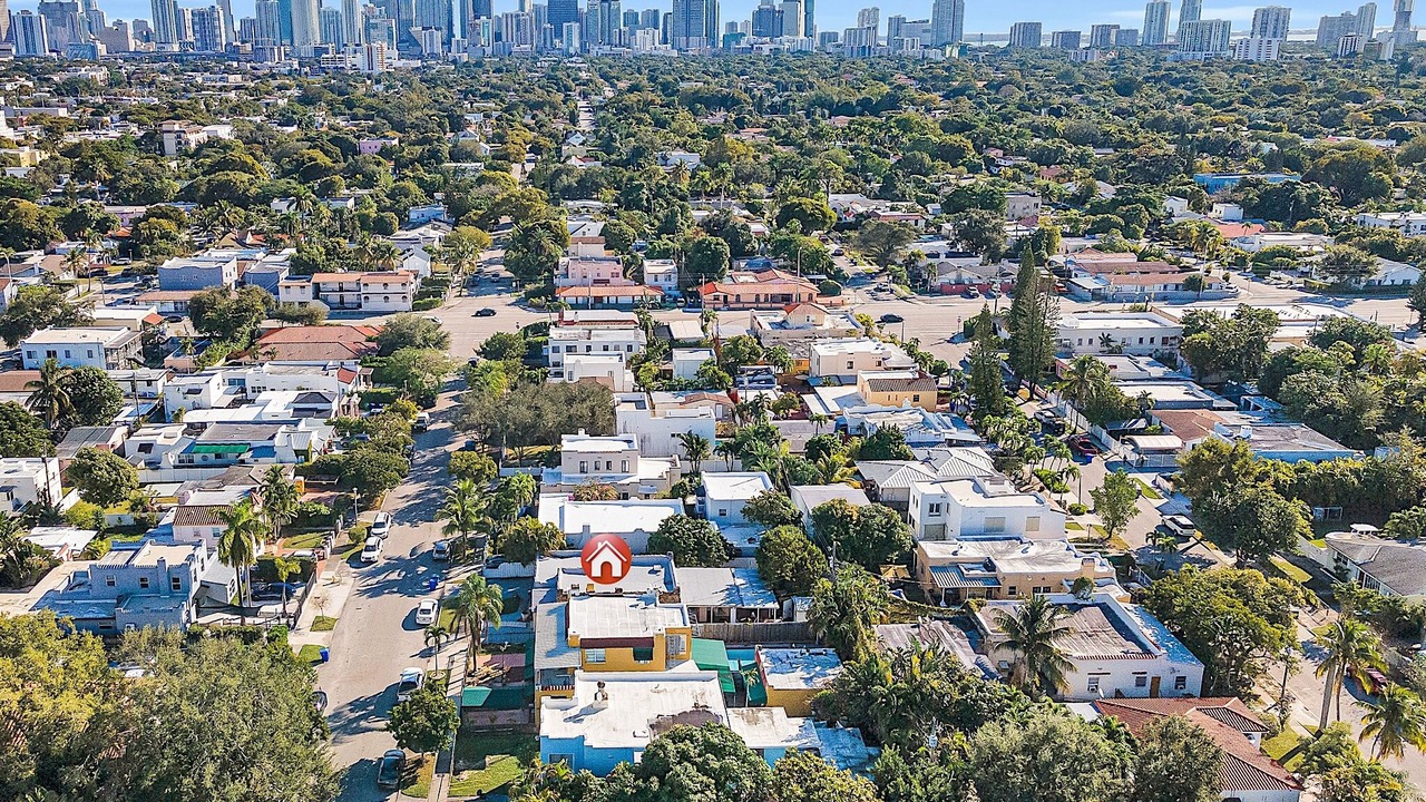 Photo of Outdoor in Coral Way