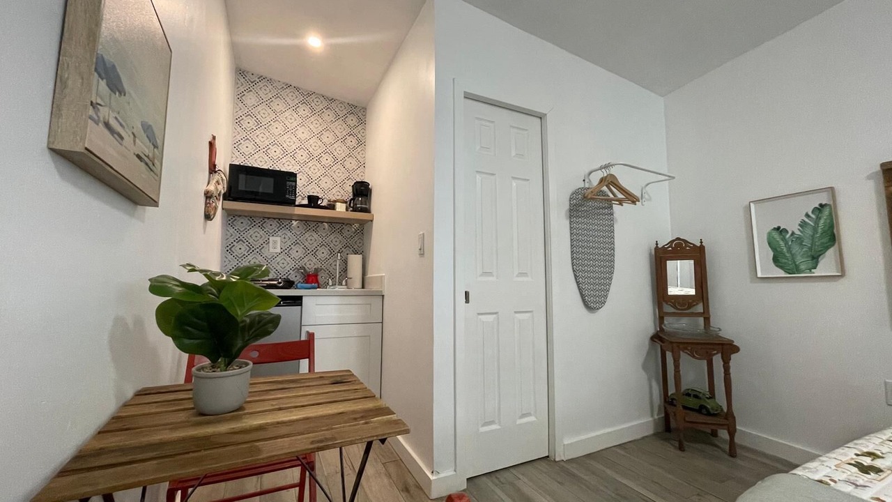 Photo of Bedroom in Coral Way