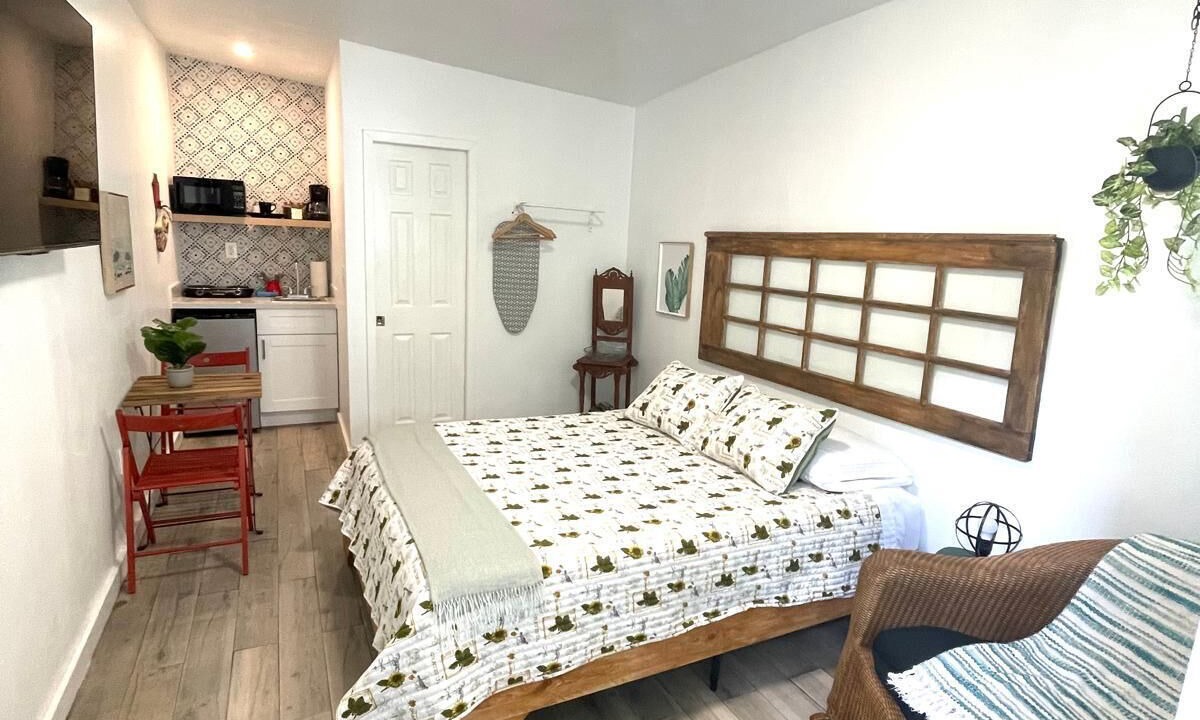 Photo of Bedroom in Coral Way