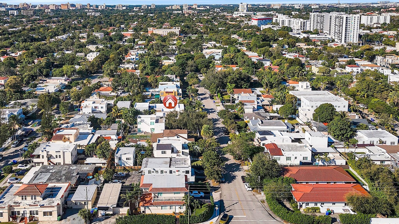 Photo of Outdoor in Coral Way