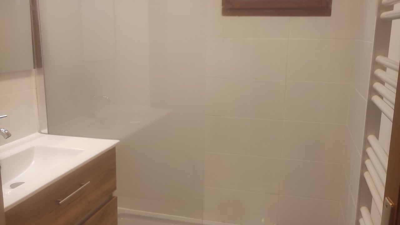 Photo of Bathroom in Joyeuse