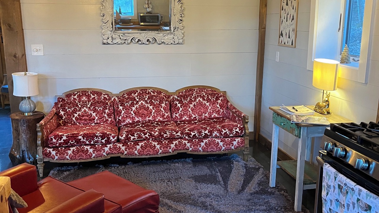 Photo of Livingroom in Silver Lake