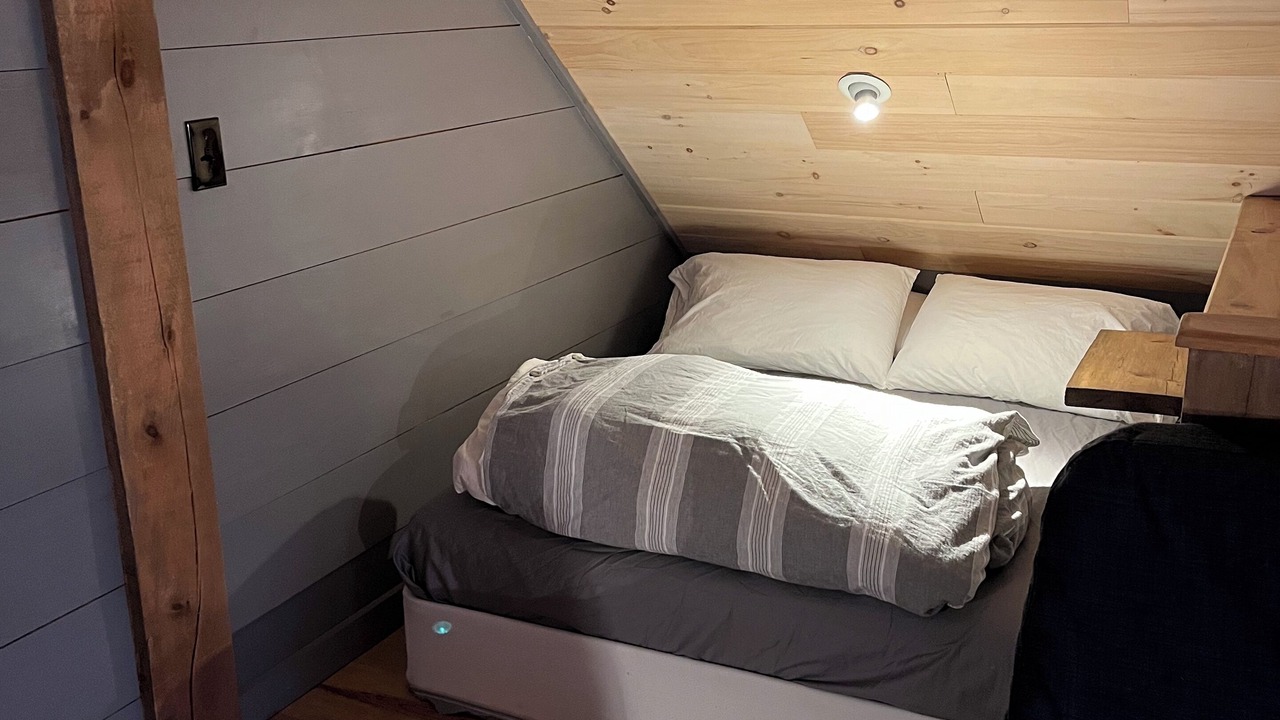 Photo of Bedroom in Silver Lake