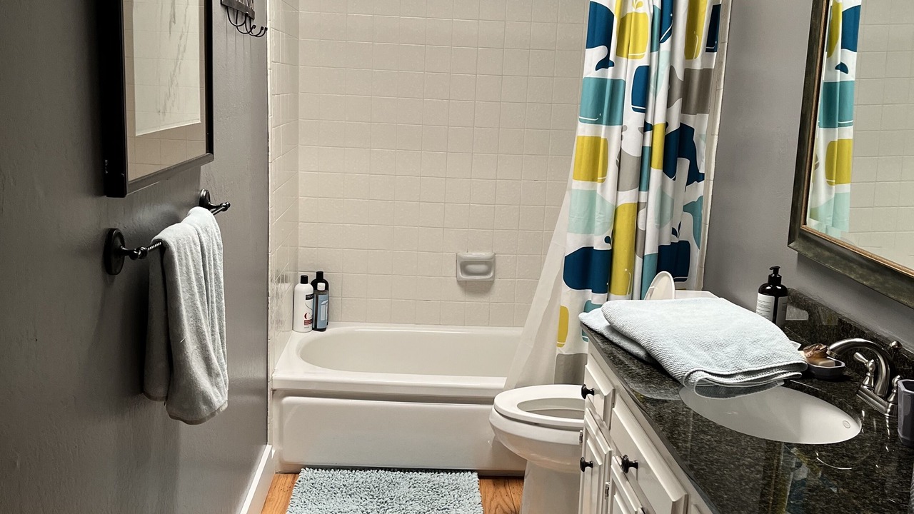 Photo of Bathroom in East San Mateo