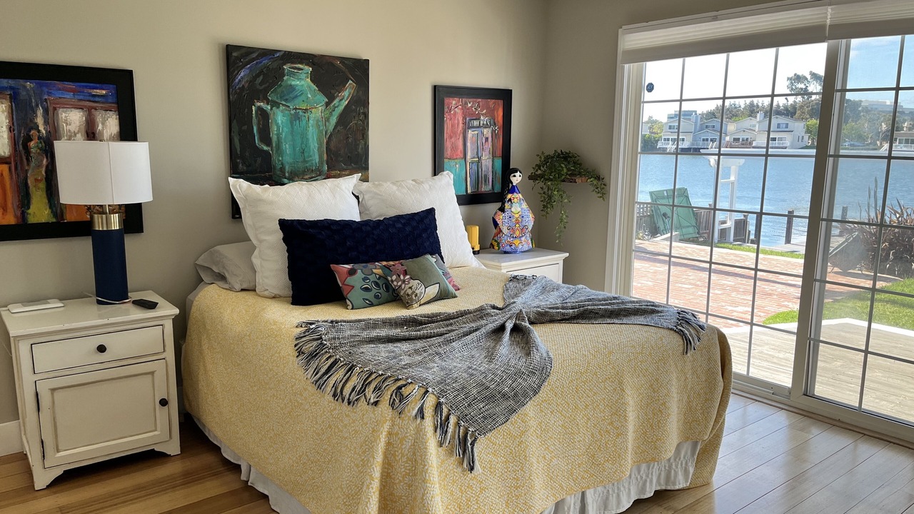 Photo of Bedroom in East San Mateo