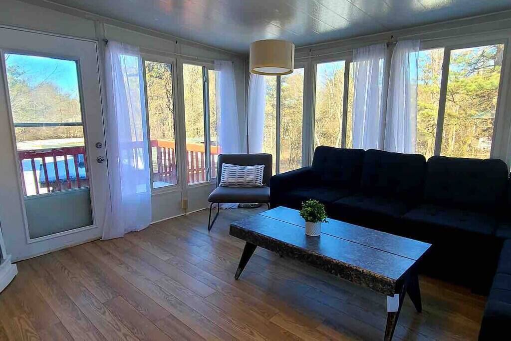 Photo of Bedroom in Long Pond