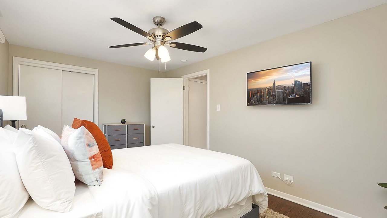 Photo of Bedroom in Forestview