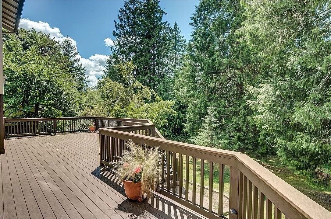 Photo of Patio Balcony in Issaquah