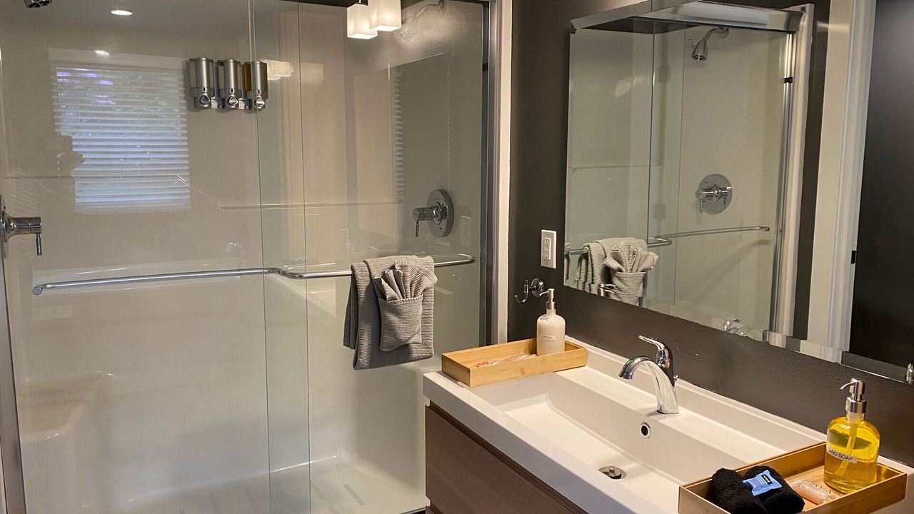 Photo of Bathroom in Yachats