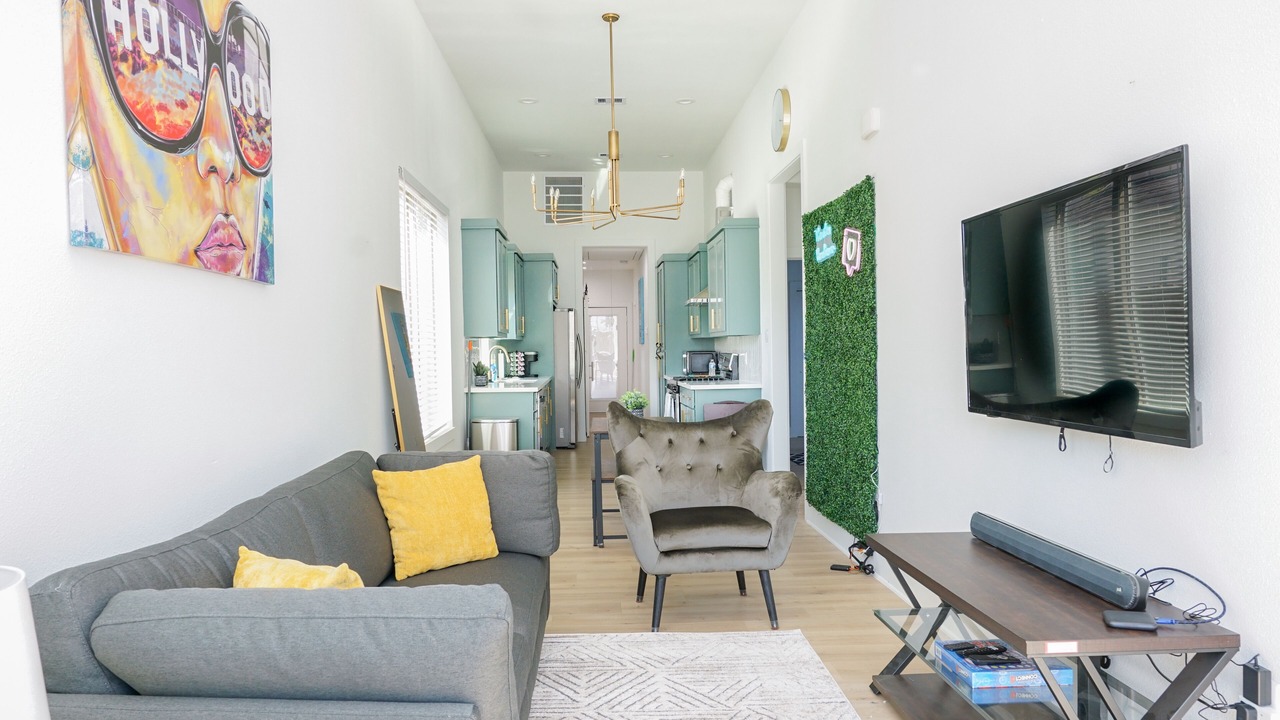 Photo of Livingroom in Greater East End