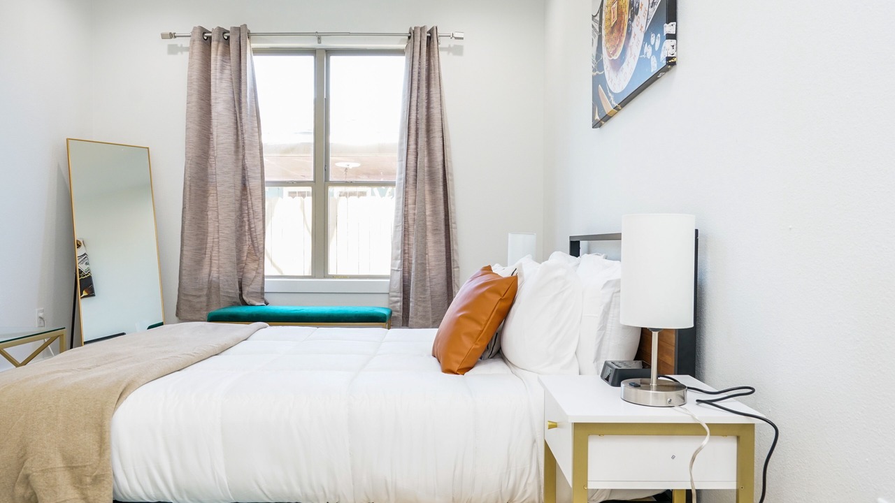 Photo of Bedroom in Greater East End