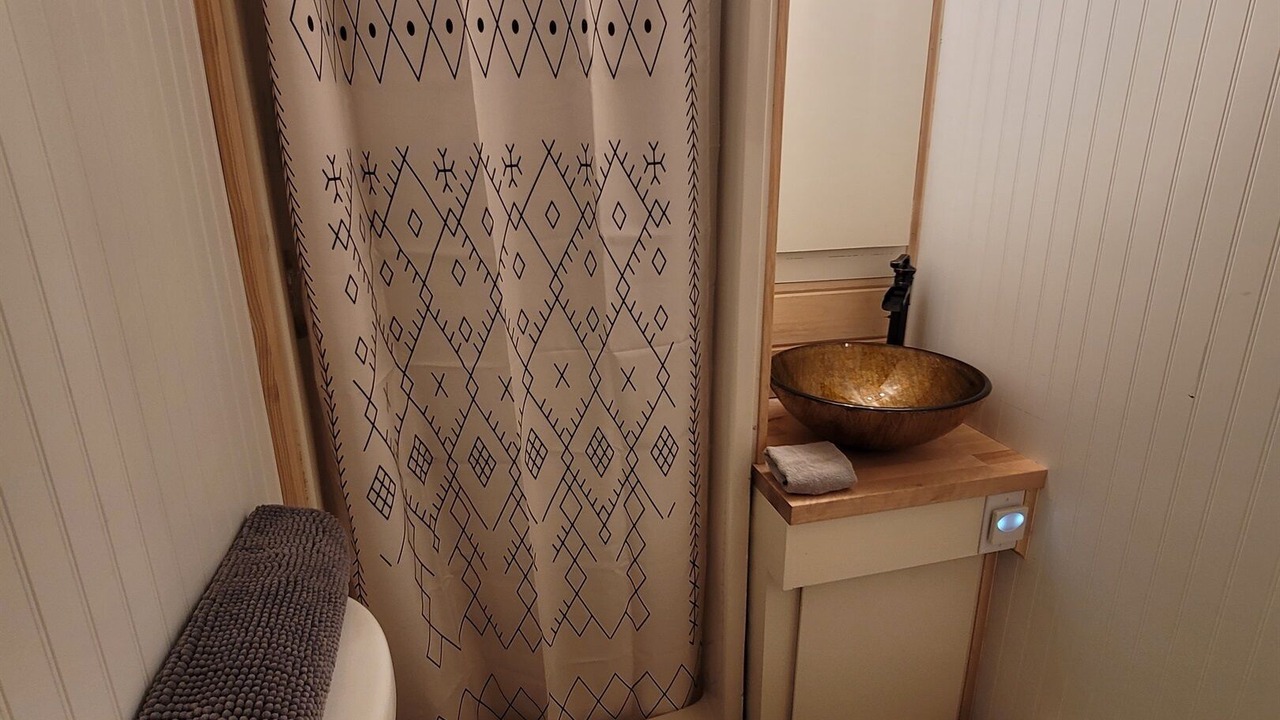 Photo of Bathroom in Luther
