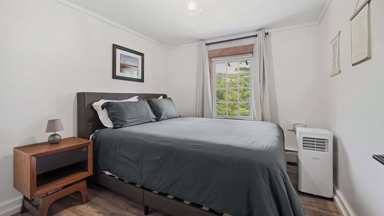 Photo of Bedroom in West Dover