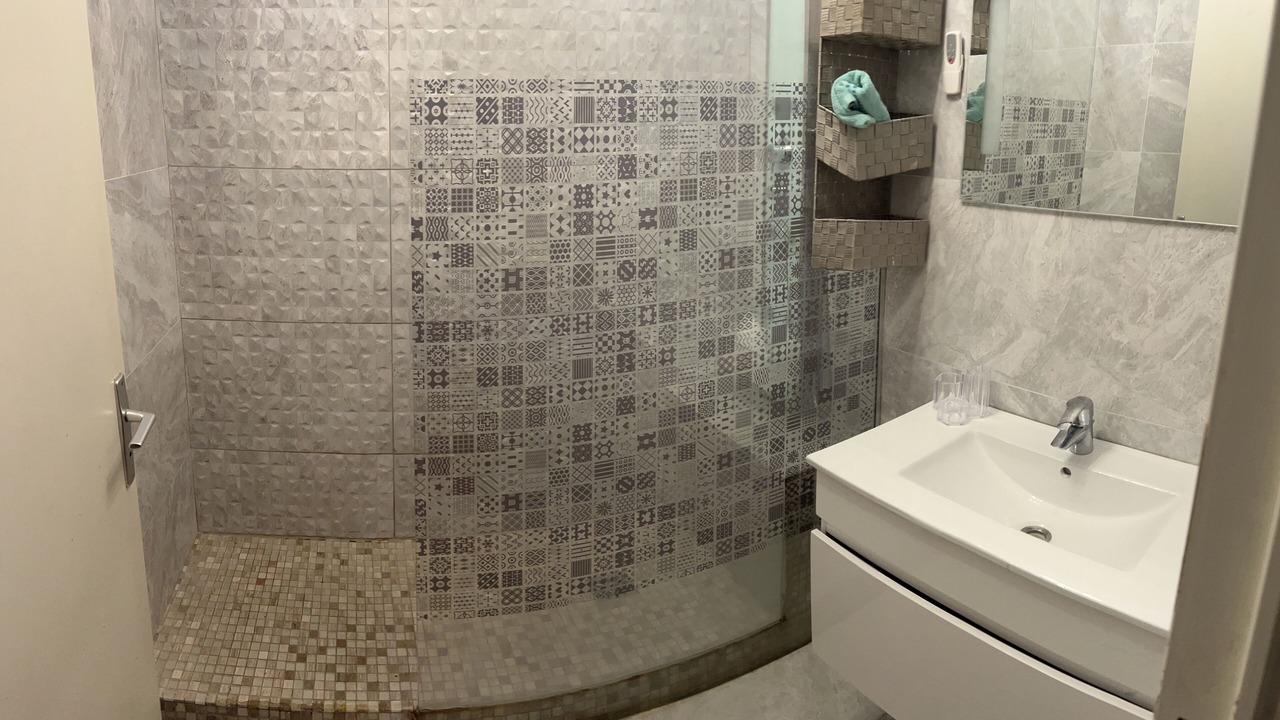 Photo of Bathroom in Lemasson