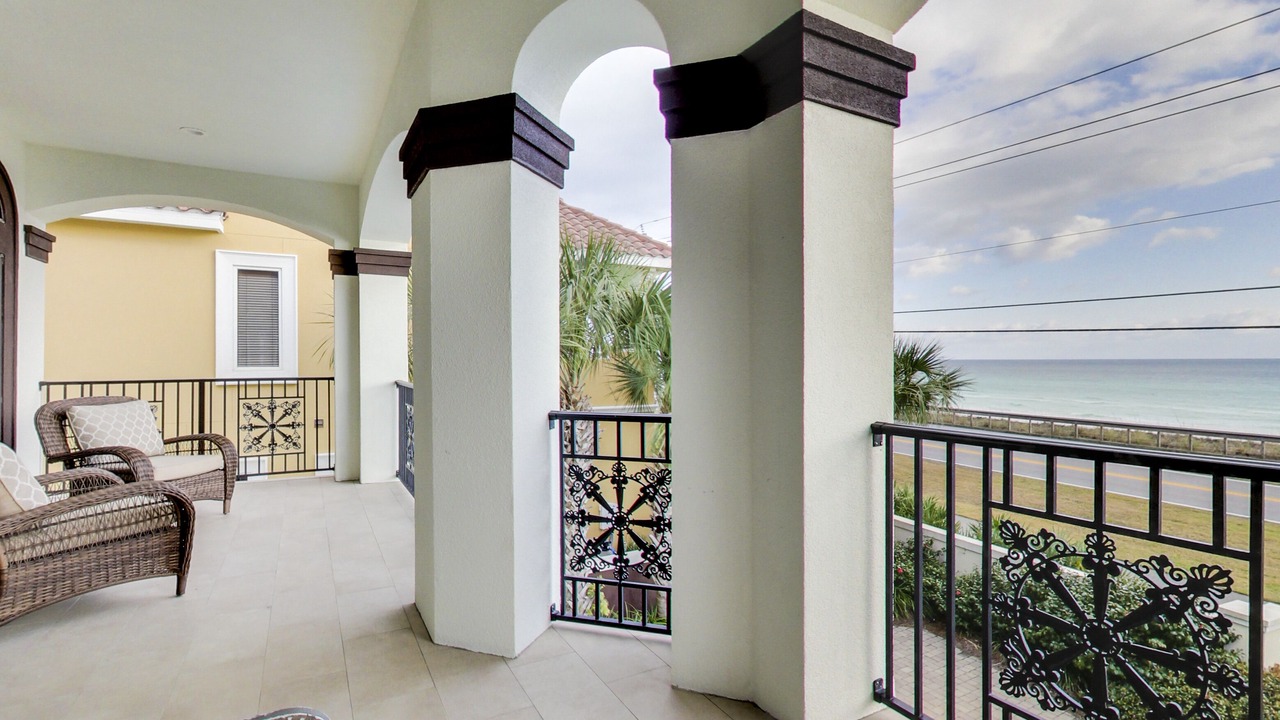 Photo of Outdoor in Avalon Beach Estates