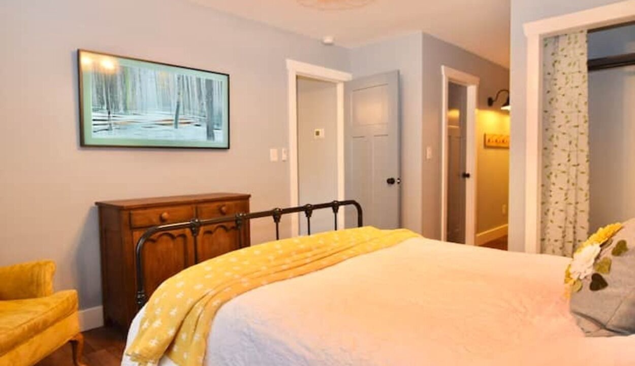 Photo of Bedroom in Floyd