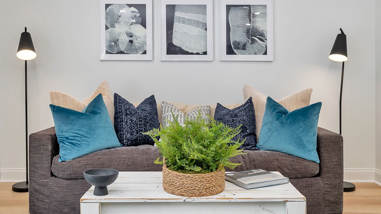 Photo of Livingroom in Demere Park