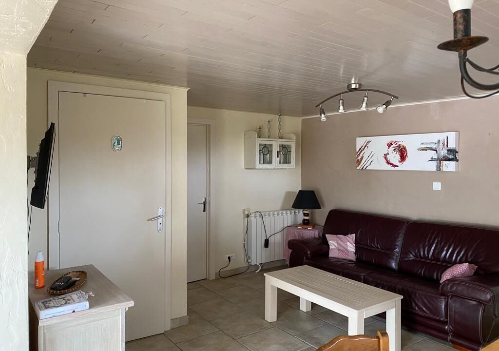 Photo of Livingroom in Les Assions