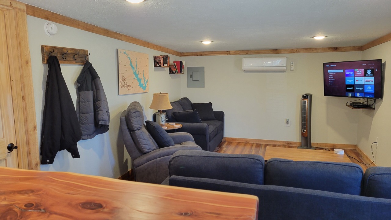 Photo of Bedroom in Broaddus