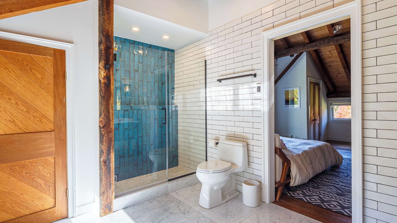 Photo of Bathroom in Saugerties