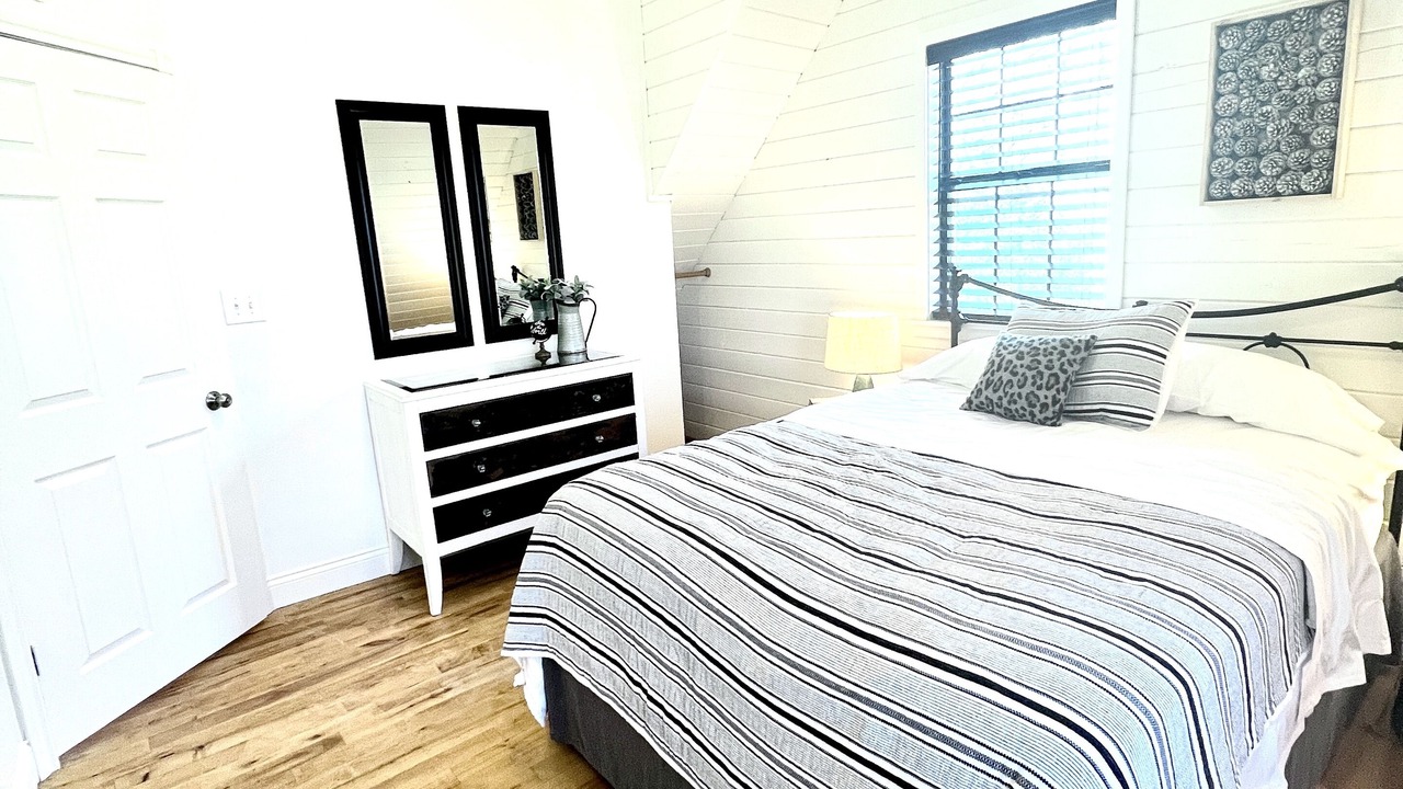 Photo of Bedroom in Willis