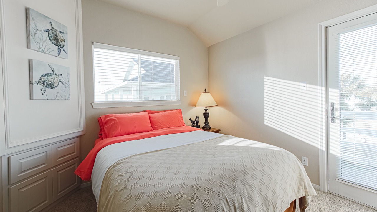 Photo of Bedroom in Pointe San Luis