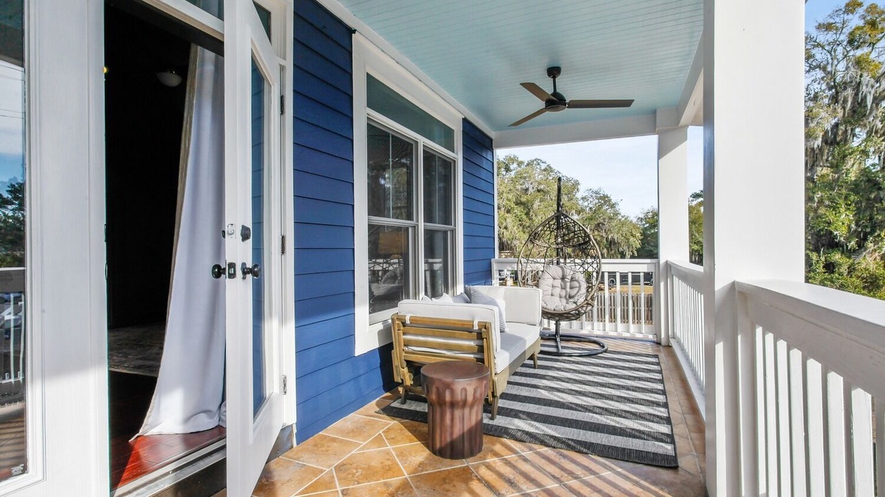 Photo of Patio Balcony in Thunderbolt