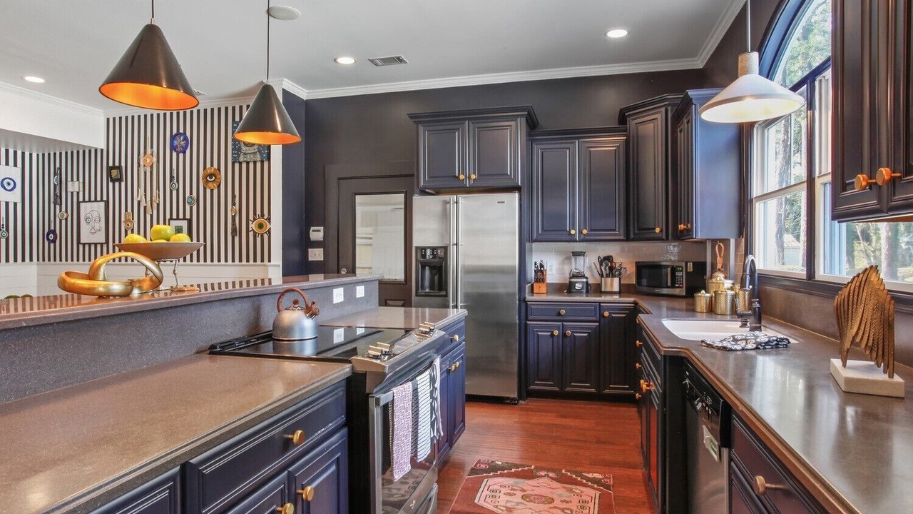 Photo of Kitchen in Thunderbolt