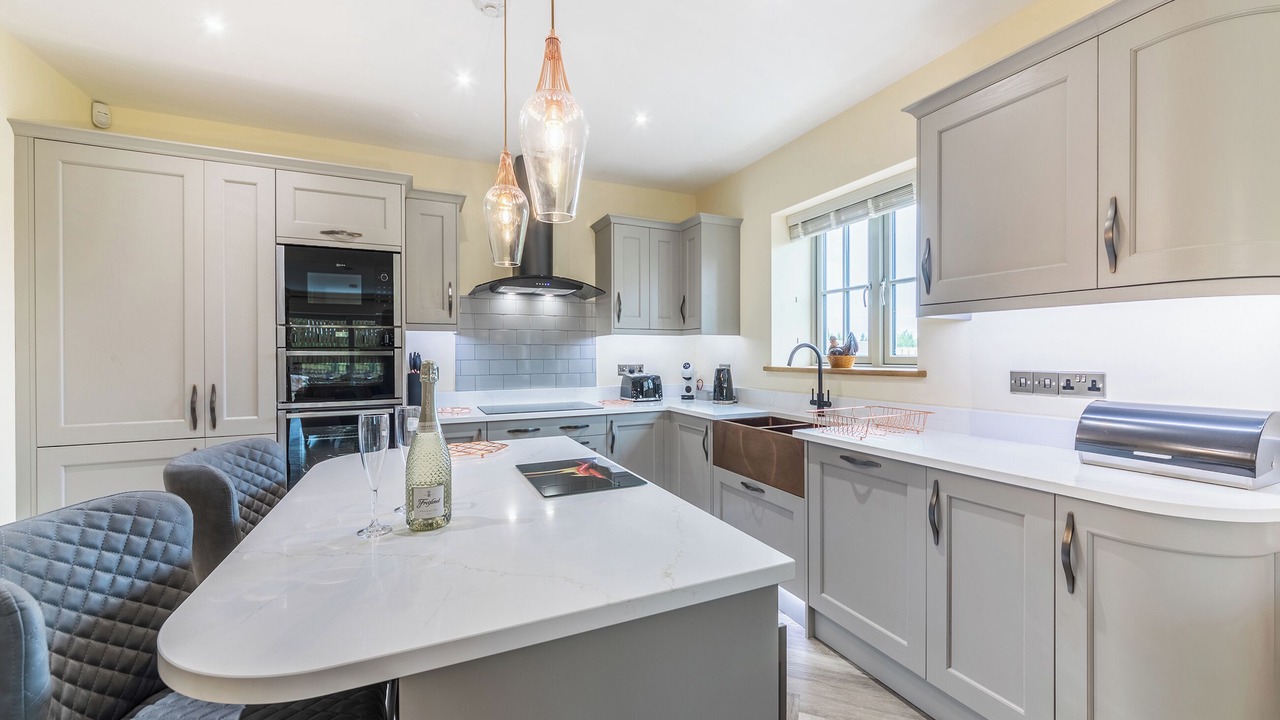 Photo of Others in Wing