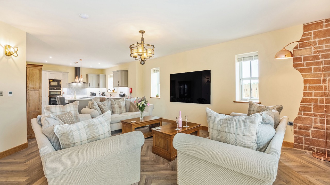 Photo of Others in Wing