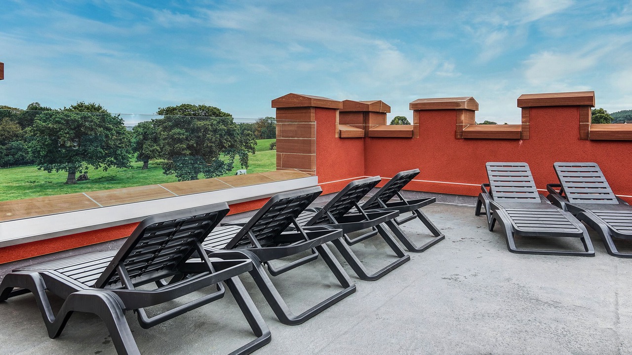 Photo of Others in Wing