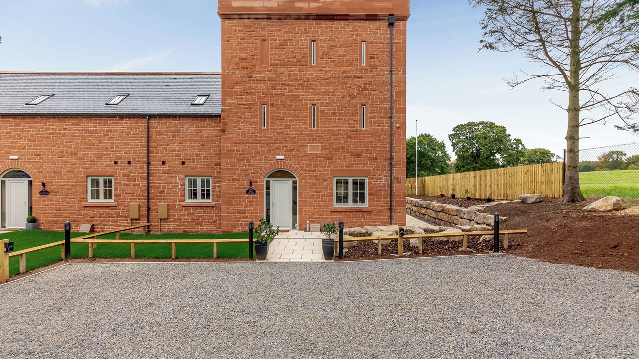 Photo of Others in Wing