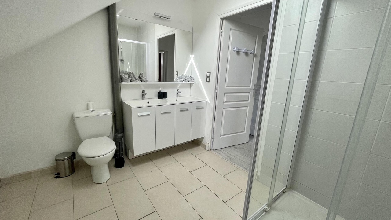 Photo of Bathroom in Onzain