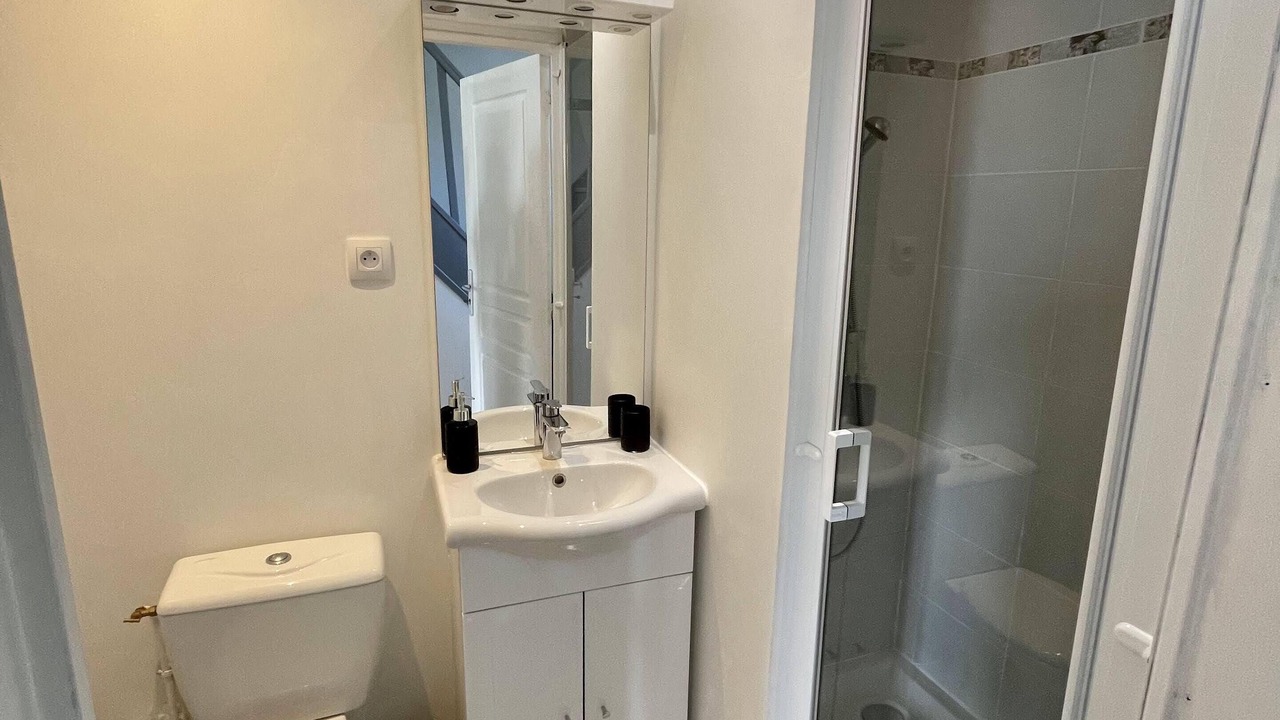 Photo of Bathroom in Onzain