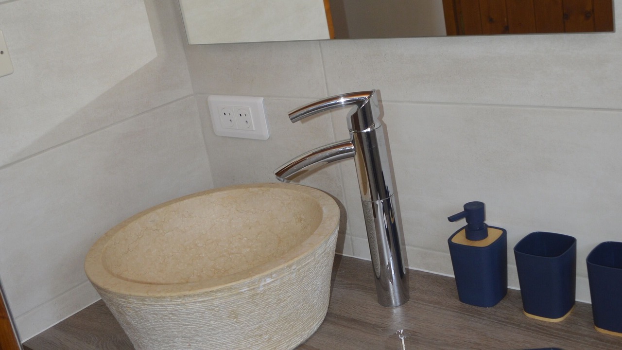 Photo of Bathroom in Barbatre
