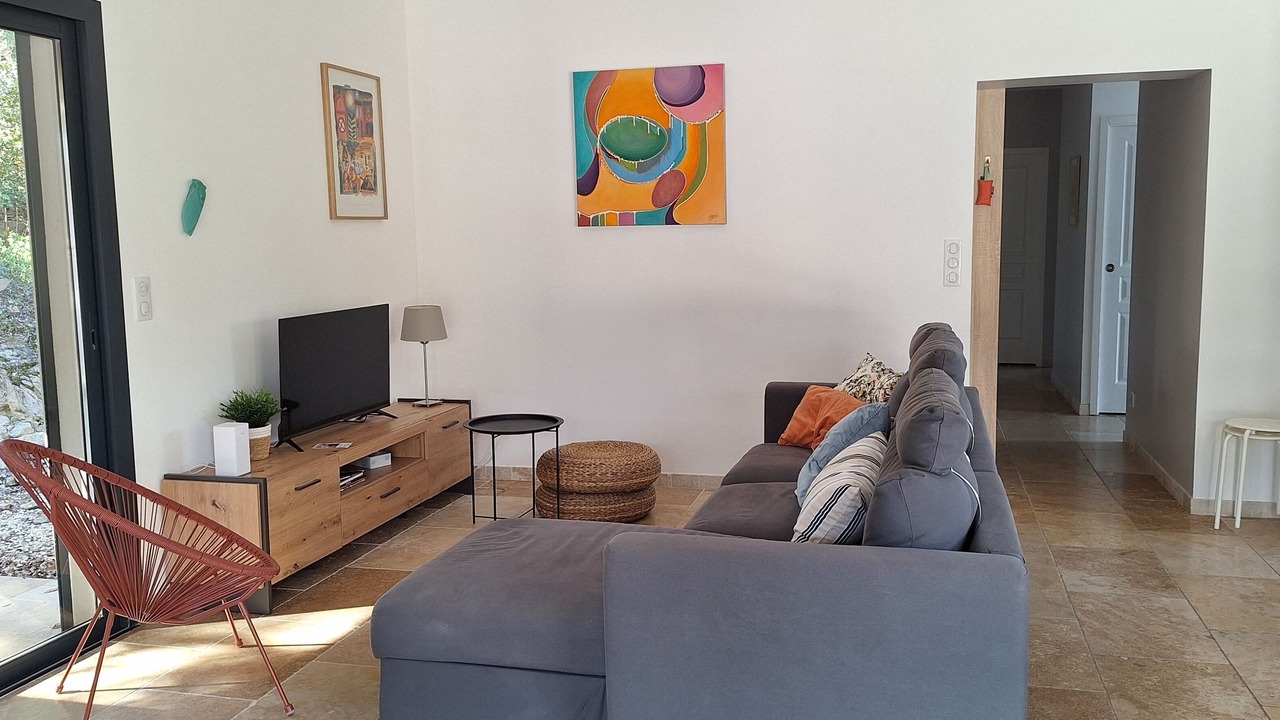 Photo of Livingroom in Barjac
