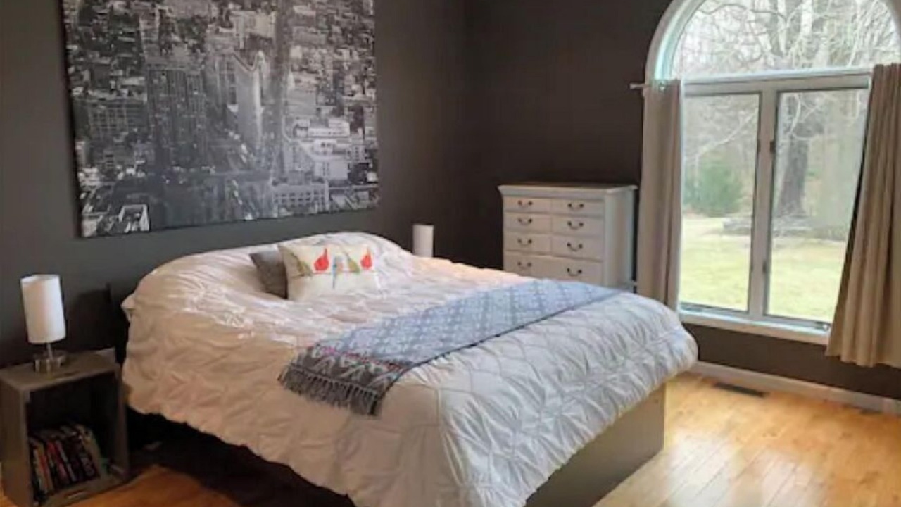 Photo of Bedroom in Poughkeepsie