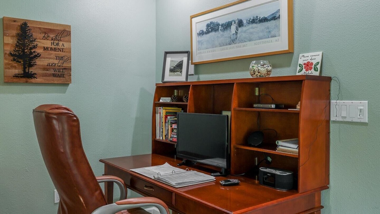 Photo of Others in Tanner