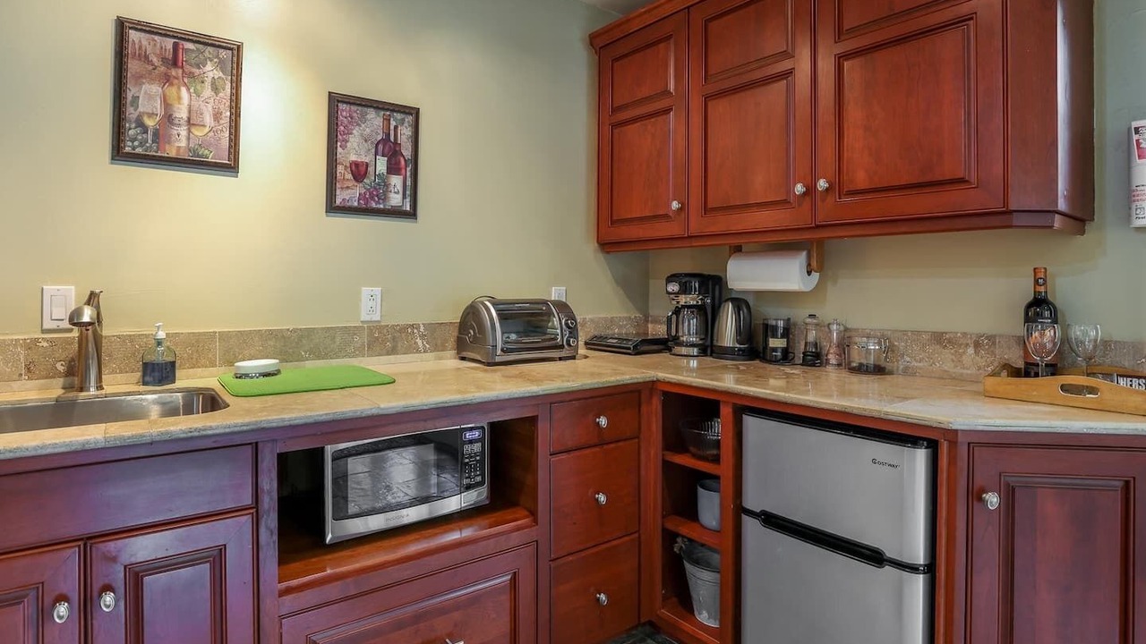 Photo of Others in Tanner